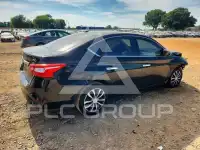 2017 Nissan SENTRA фото
