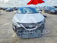 2017 Nissan SENTRA фото