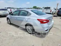2017 Nissan SENTRA фото