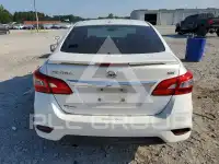 2017 Nissan SENTRA фото