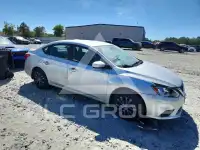 2017 Nissan SENTRA фото