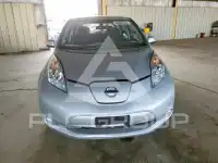 2017 Nissan LEAF photo