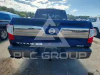 2017 Nissan TITAN photo