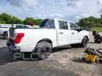 2017 Nissan TITAN фото