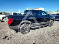 2017 Nissan TITAN фото