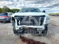 2017 Nissan TITAN фото