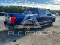 2017 Nissan TITAN photo