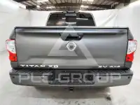 2017 Nissan TITAN photo
