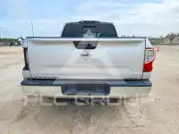 2017 Nissan TITAN photo
