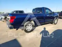 2017 Nissan TITAN фото