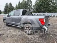 2017 Nissan TITAN фото