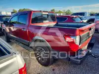2017 Nissan TITAN фото