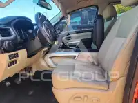 2017 Nissan TITAN фото