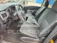 2017 Nissan TITAN photo