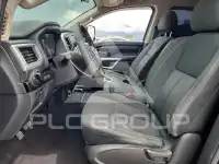 2017 Nissan TITAN фото