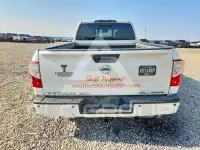 2017 Nissan TITAN фото