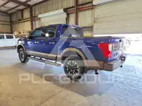 2017 Nissan TITAN фото