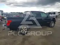 2017 Nissan TITAN фото
