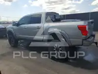 2017 Nissan TITAN photo