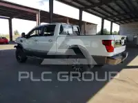 2017 Nissan TITAN фото