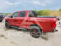 2017 Nissan TITAN photo