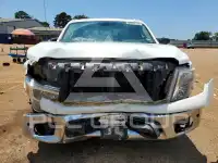 2017 Nissan TITAN фото