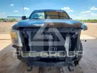 2017 Nissan TITAN фото