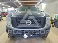 2017 Nissan TITAN фото