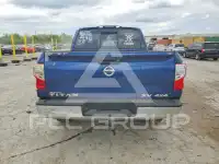 2017 Nissan TITAN photo
