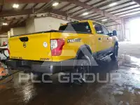 2017 Nissan TITAN фото