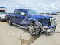 2017 Nissan TITAN фото
