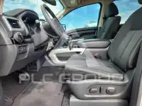 2017 Nissan TITAN photo
