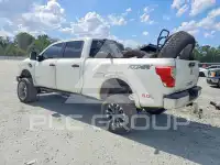 2017 Nissan TITAN photo