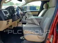 2017 Nissan TITAN фото