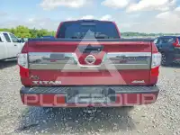 2017 Nissan TITAN фото