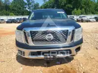 2017 Nissan TITAN фото