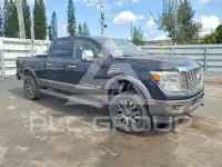 2017 Nissan TITAN фото