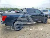 2017 Nissan TITAN фото