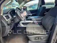 2017 Nissan TITAN фото