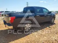 2017 Nissan TITAN фото