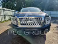 2017 Nissan TITAN фото