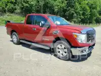 2017 Nissan TITAN фото