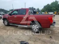 2017 Nissan TITAN фото