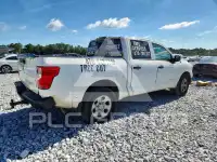 2017 Nissan TITAN фото