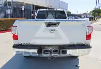 2017 Nissan TITAN фото