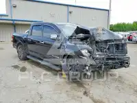 2017 Nissan TITAN фото
