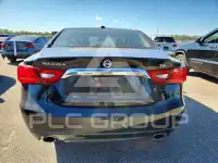 2017 Nissan MAXIMA photo