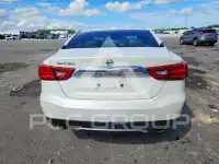 2017 Nissan MAXIMA photo