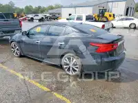 2017 Nissan MAXIMA photo