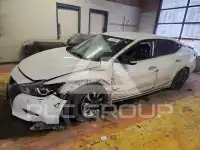 2017 Nissan MAXIMA photo